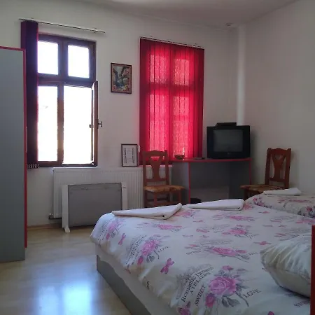 Guest house - *