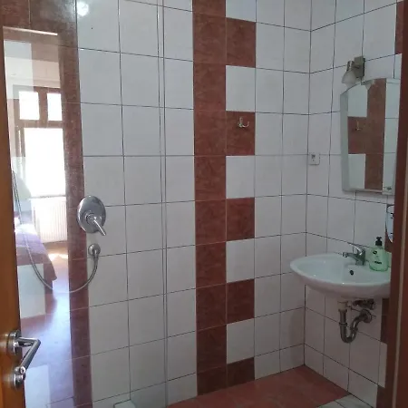 - Konukevi 3*