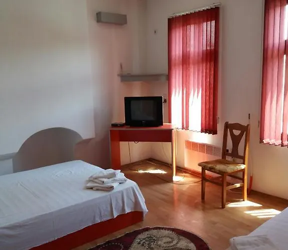 - 招待所 巴塔克